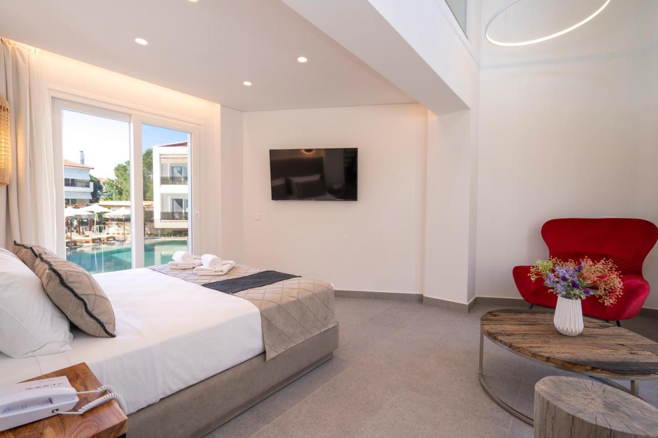 Mirablue Luxury Residences (Adults Only) Pefkochori Extérieur photo