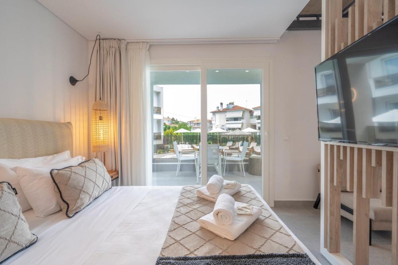 Mirablue Luxury Residences (Adults Only) Pefkochori Extérieur photo