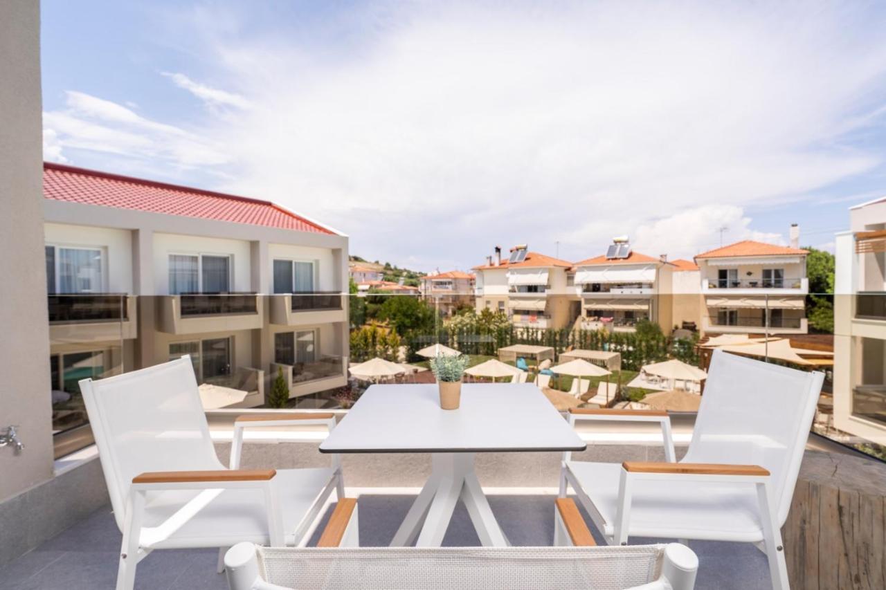 Mirablue Luxury Residences (Adults Only) Pefkochori Extérieur photo