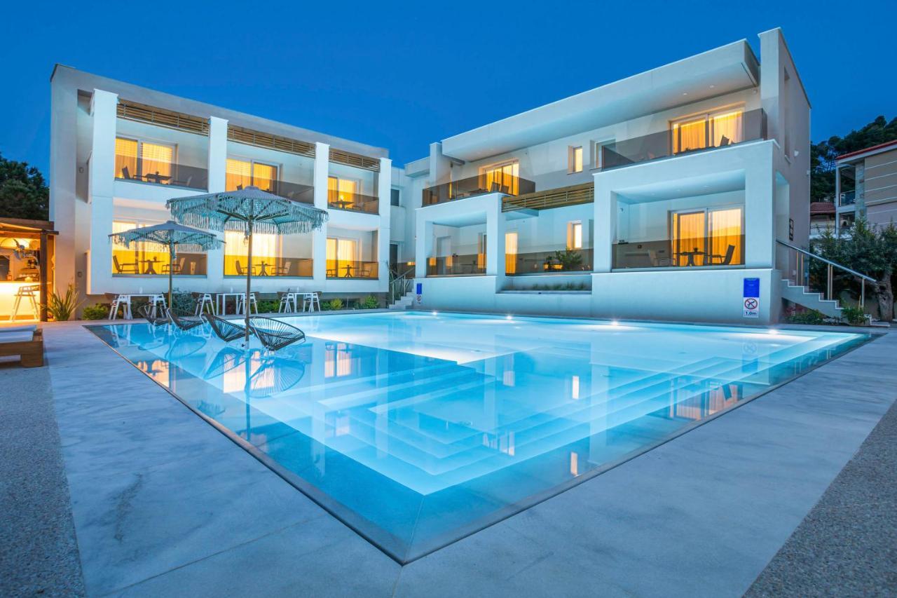 Mirablue Luxury Residences (Adults Only) Pefkochori Extérieur photo