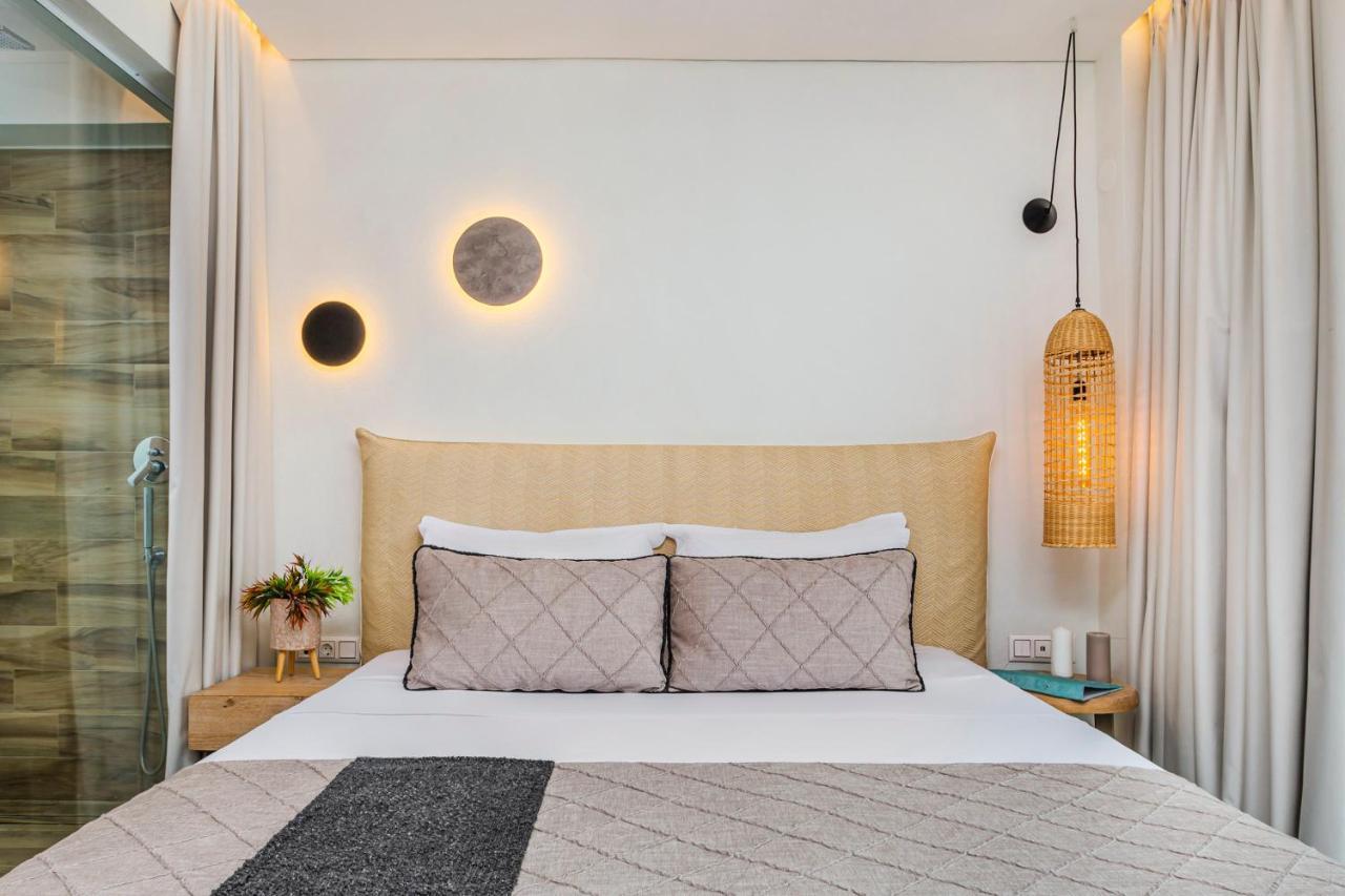Mirablue Luxury Residences (Adults Only) Pefkochori Extérieur photo